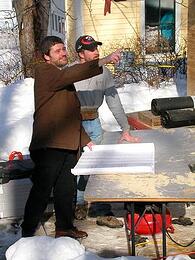 Working_with_a_lead_carpenter