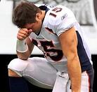 Tebow prays