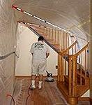 Interior vertical containment for RRP