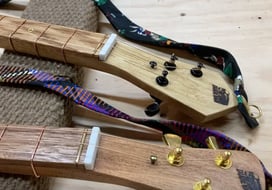 Jumbo frets